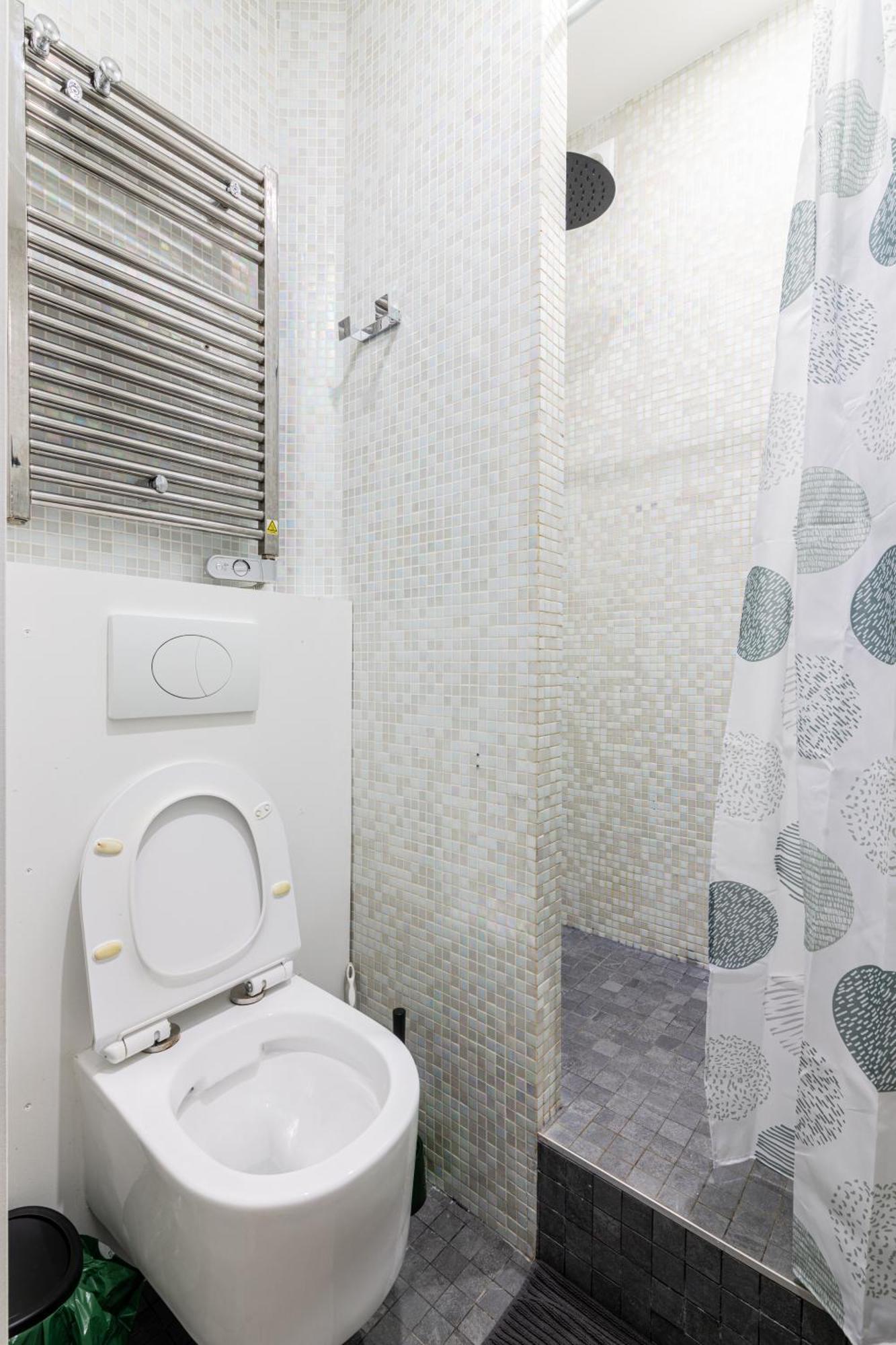 Luxurious 1 Bedroom Republique Vinaigriers Free Netflix Paris Luaran gambar